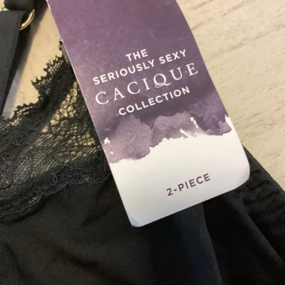 NWT Cacique Black Cami Lace Top (TOP ONLY) from 2-PC NIGHTIE SET SZ 26/28 $65 - Picture 4 of 11
